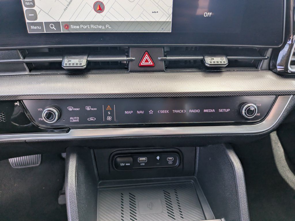 Used 2024 Kia Sportage SX FWD image 26