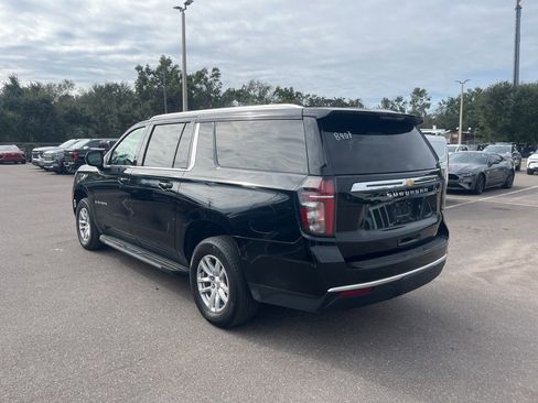 Used 2024 Chevrolet Suburban LT image 7