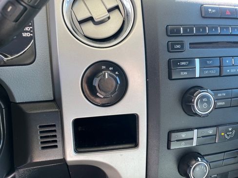 Used 2012 Ford F150 XLT w/ XLT Chrome Pkg image 12