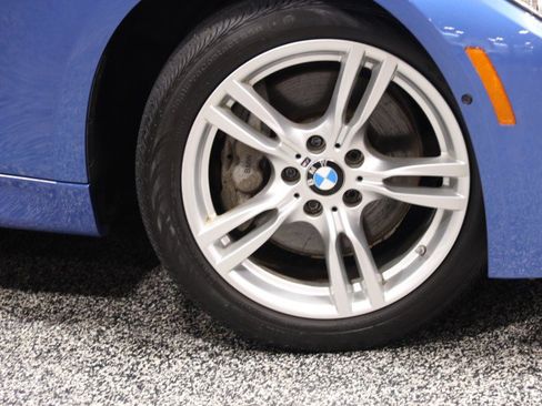 Used 2015 BMW 328i xDrive Sedan AWD/4WD image 4