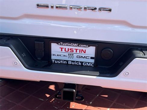 New 2026 GMC Sierra 2500 AT4 image 31