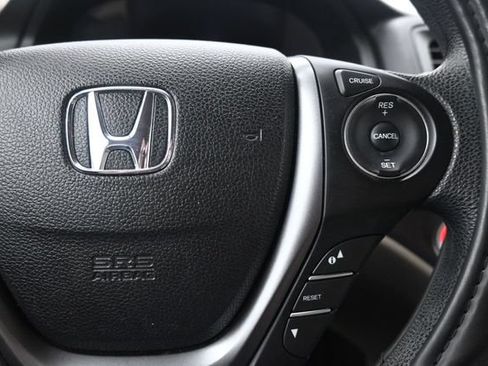 Used 2016 Honda Pilot EX image 30
