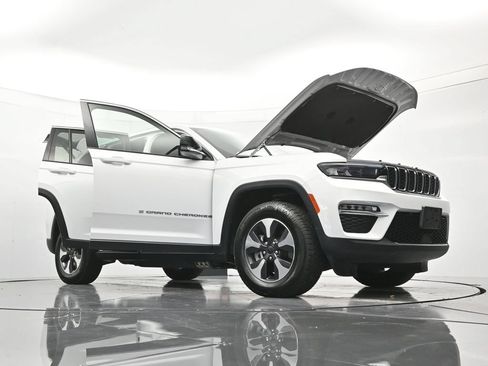 Used 2024 Jeep Grand Cherokee Limited 4xe AWD/4WD image 52