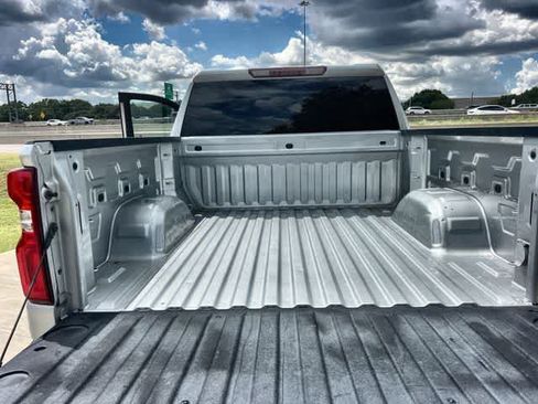 Used 2022 Chevrolet Silverado 1500 Custom w/ LPO, Dark Essentials Package RWD image 20