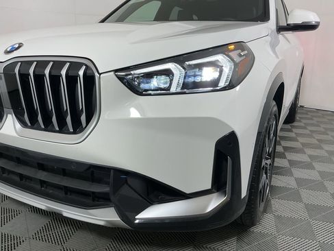 Certified 2025 BMW X1 xDrive28i w/ Convenience Package image 8