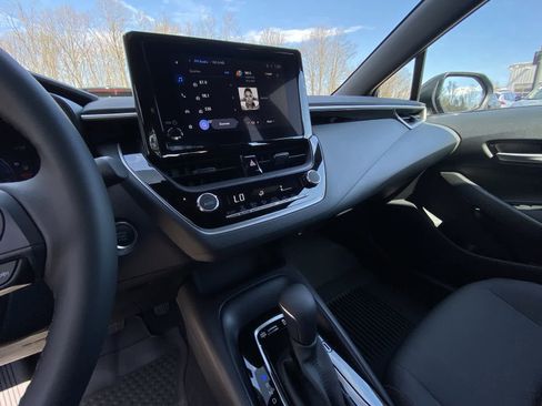 Certified 2026 Toyota Corolla SE image 19