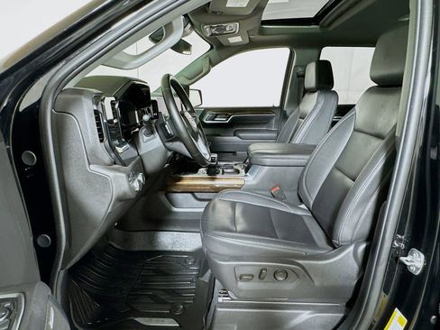 Certified 2025 GMC Sierra 1500 Elevation w/ Elevation Premium Package AWD/4WD image 20