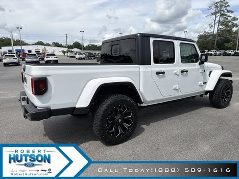 New 2024 Jeep Gladiator Sport AWD/4WD image 6