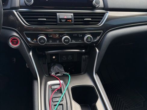 Used 2022 Honda Accord Sport image 18