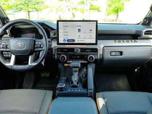 Used 2025 Toyota 4Runner Trailhunter AWD/4WD image 18
