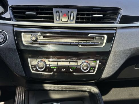 Used 2017 BMW X1 xDrive28i AWD/4WD image 17