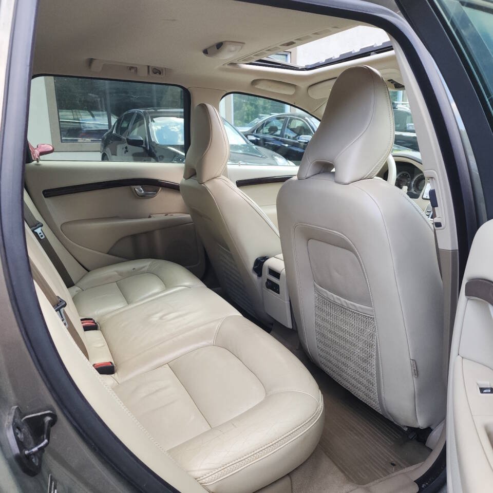 Used 2009 Volvo XC70 3.2 AWD/4WD image 11