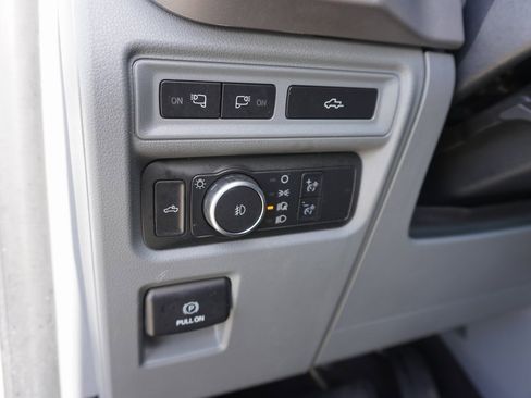 Certified 2022 Ford F150 XLT w/ Equipment Group 302A High image 13