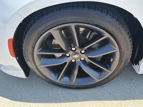 Used 2019 Dodge Charger Scat Pack RWD image 33