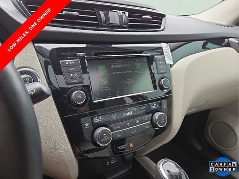 Used 2022 Nissan Rogue Sport SL w/ Premium Package image 16