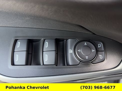 Used 2026 Chevrolet Trax RS w/ Sunroof Package FWD image 23