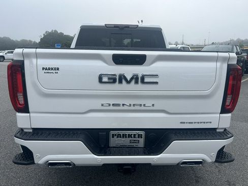 Used 2024 GMC Sierra 1500 Denali Ultimate AWD/4WD image 3