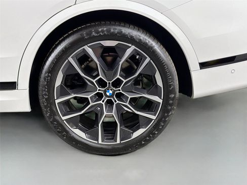 New 2027 BMW X7 xDrive40i w/ M Sport Package AWD/4WD image 57
