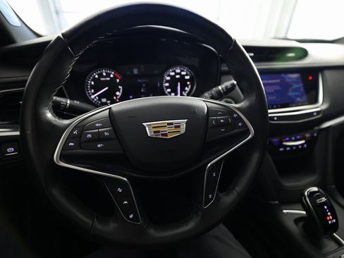 Used 2024 Cadillac XT5 Premium Luxury w/ LPO, Floor Liner Package image 19