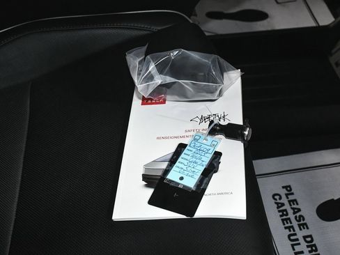 Used 2025 Tesla Cybertruck AWD Crew Cab image 68