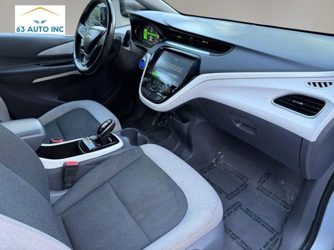 Used 2018 Chevrolet Bolt LT FWD image 24