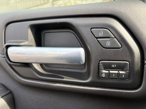 Used 2020 Chevrolet Silverado 2500 LTZ w/ LTZ Premium Package image 21