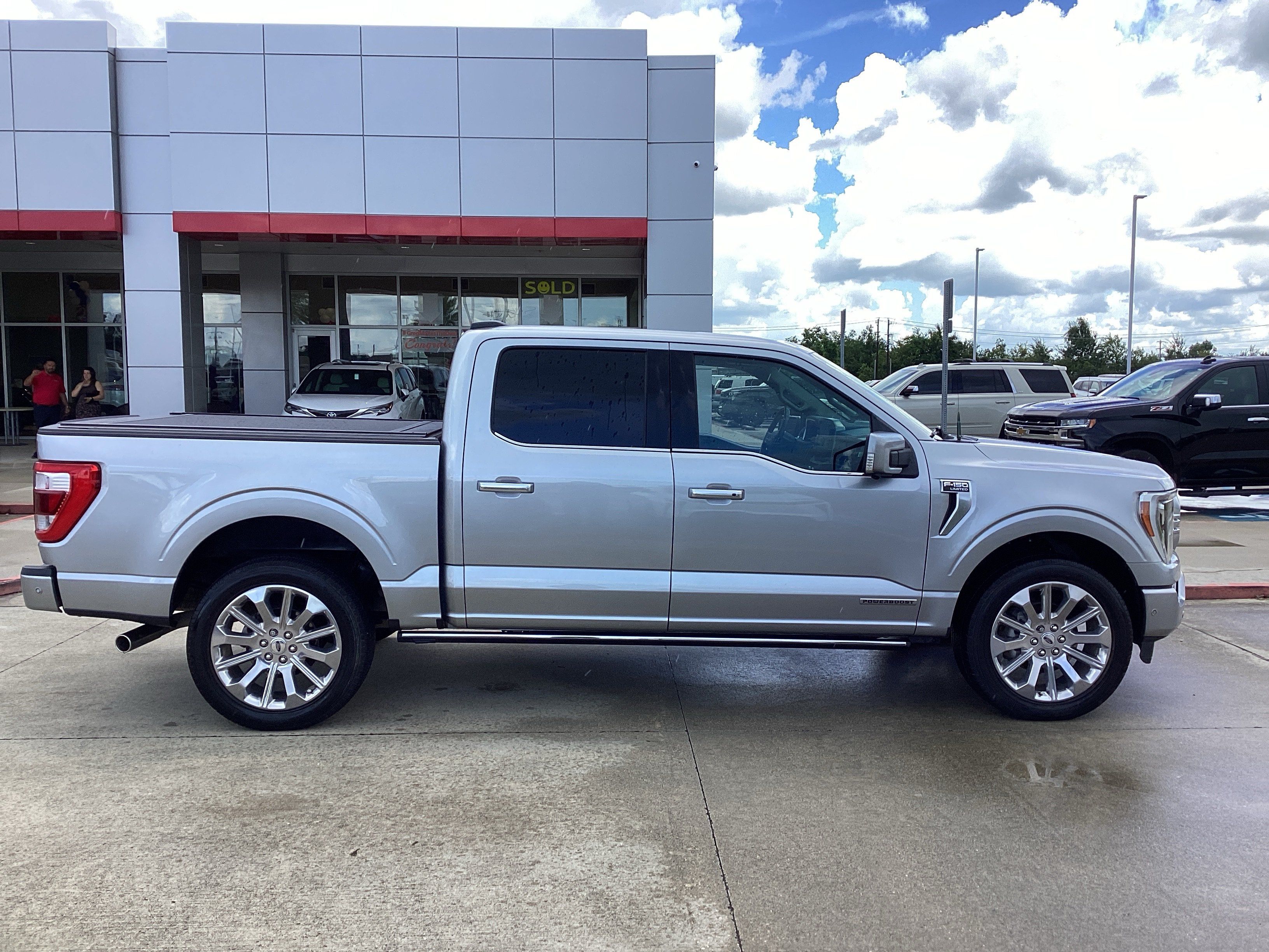 Used 2023 Ford F150 Limited AWD/4WD image 8