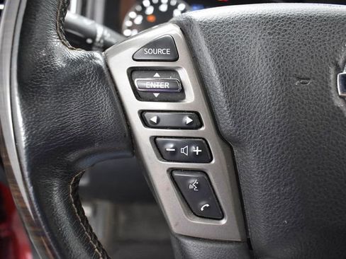 Used 2021 Nissan Titan Platinum Reserve w/ Moonroof Package image 31