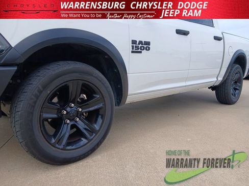 Used 2024 RAM 1500 Warlock AWD/4WD image 34