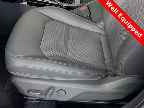 Used 2023 Kia Niro EX image 11