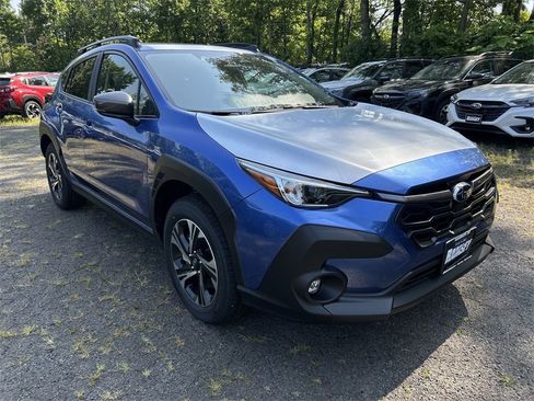 New 2025 Subaru Crosstrek 2.5i Premium image 2