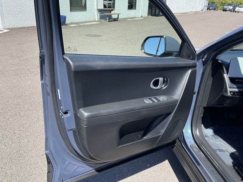 Certified 2024 Hyundai Ioniq 5 SEL RWD image 16