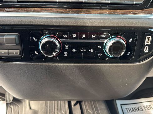 New 2026 GMC Sierra 1500 SLE AWD/4WD image 15