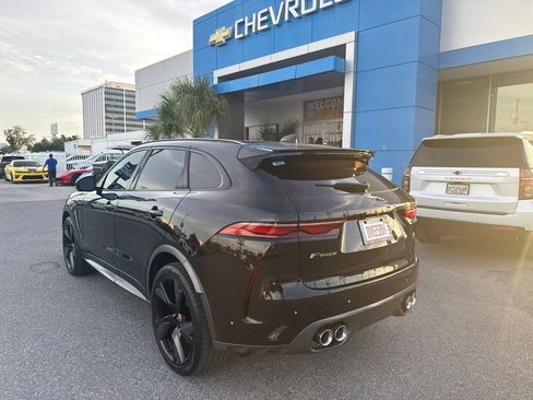 Used 2021 Jaguar F-PACE SVR AWD/4WD image 9