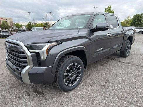 New 2026 Toyota Tundra Limited AWD/4WD image 5
