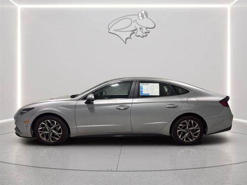 Used 2023 Hyundai Sonata SEL FWD image 3