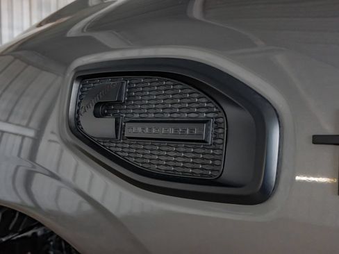 Used 2018 Nissan Titan SL w/ Midnight Edition AWD/4WD image 52