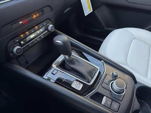 New 2025 MAZDA CX-5 AWD 2.5 S w/ Preferred Package image 41