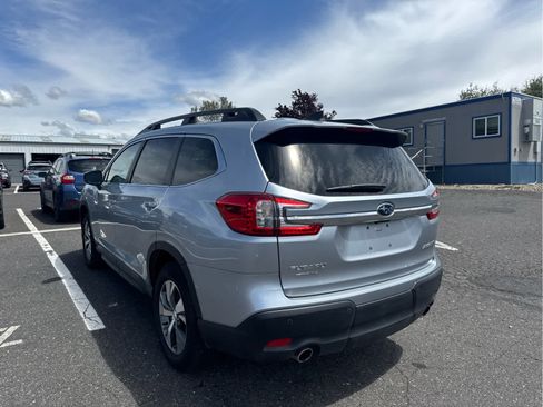 Used 2025 Subaru Ascent Premium AWD/4WD image 7