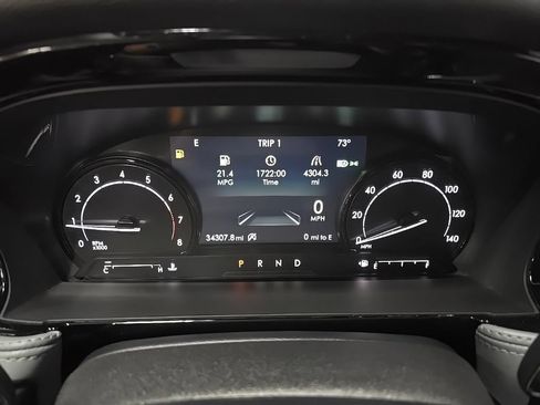 Used 2022 Lincoln Corsair AWD w/ Premium Package image 25