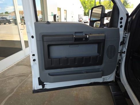 Used 2012 Ford F250 XLT w/ XLT Interior Pkg AWD/4WD image 25