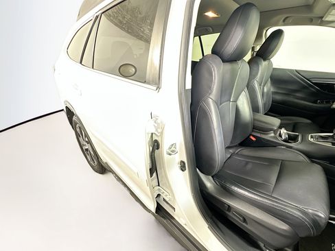Used 2022 Subaru Outback Limited AWD/4WD image 28