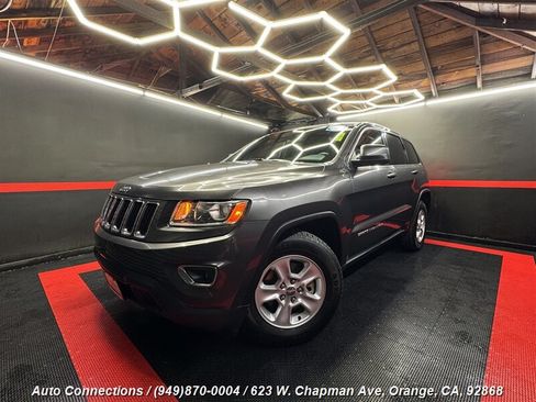 Used 2014 Jeep Grand Cherokee Laredo w/ Quick Order Package 23E RWD image 2