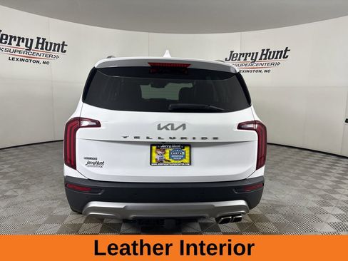 Used 2022 Kia Telluride EX w/ EX Premium Package image 6