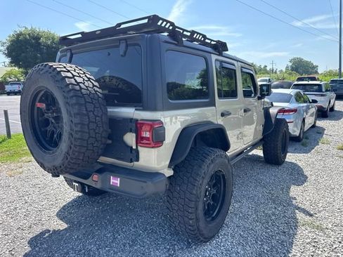 Used 2022 Jeep Wrangler Unlimited Sport AWD/4WD image 4