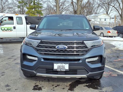 Used 2022 Ford Explorer XLT w/ Equipment Group 202A image 35