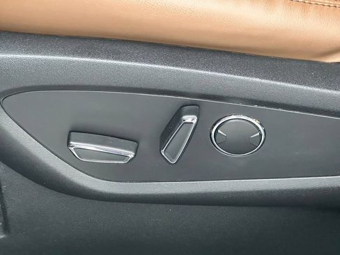 Used 2022 Lincoln Nautilus Reserve w/ Equipment Group 201A AWD/4WD image 42