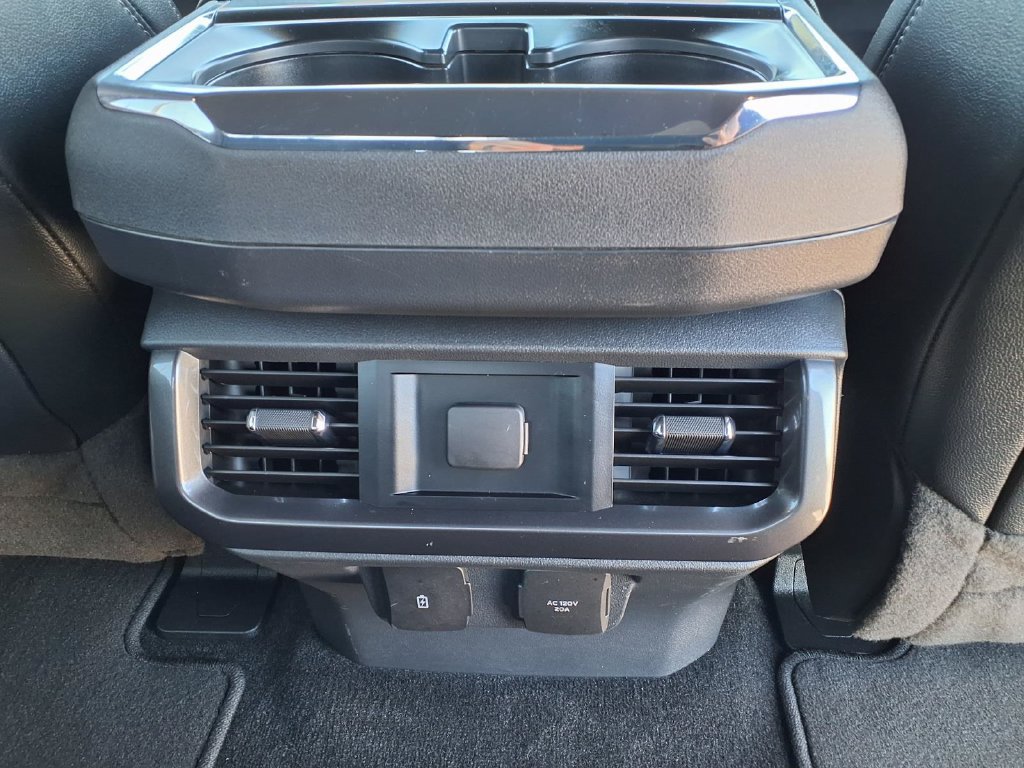 Used 2023 Ford F150 Lariat w/ FX4 Off-Road Package AWD/4WD image 18