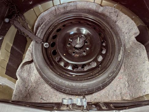 Used 2009 Chevrolet Malibu LT w/ Power Convenience Package image 33