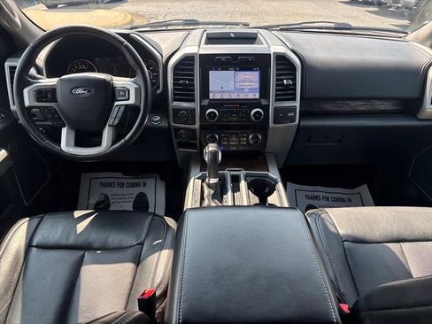 Used 2019 Ford F150 Lariat w/ Equipment Group 502A Luxury AWD/4WD image 21